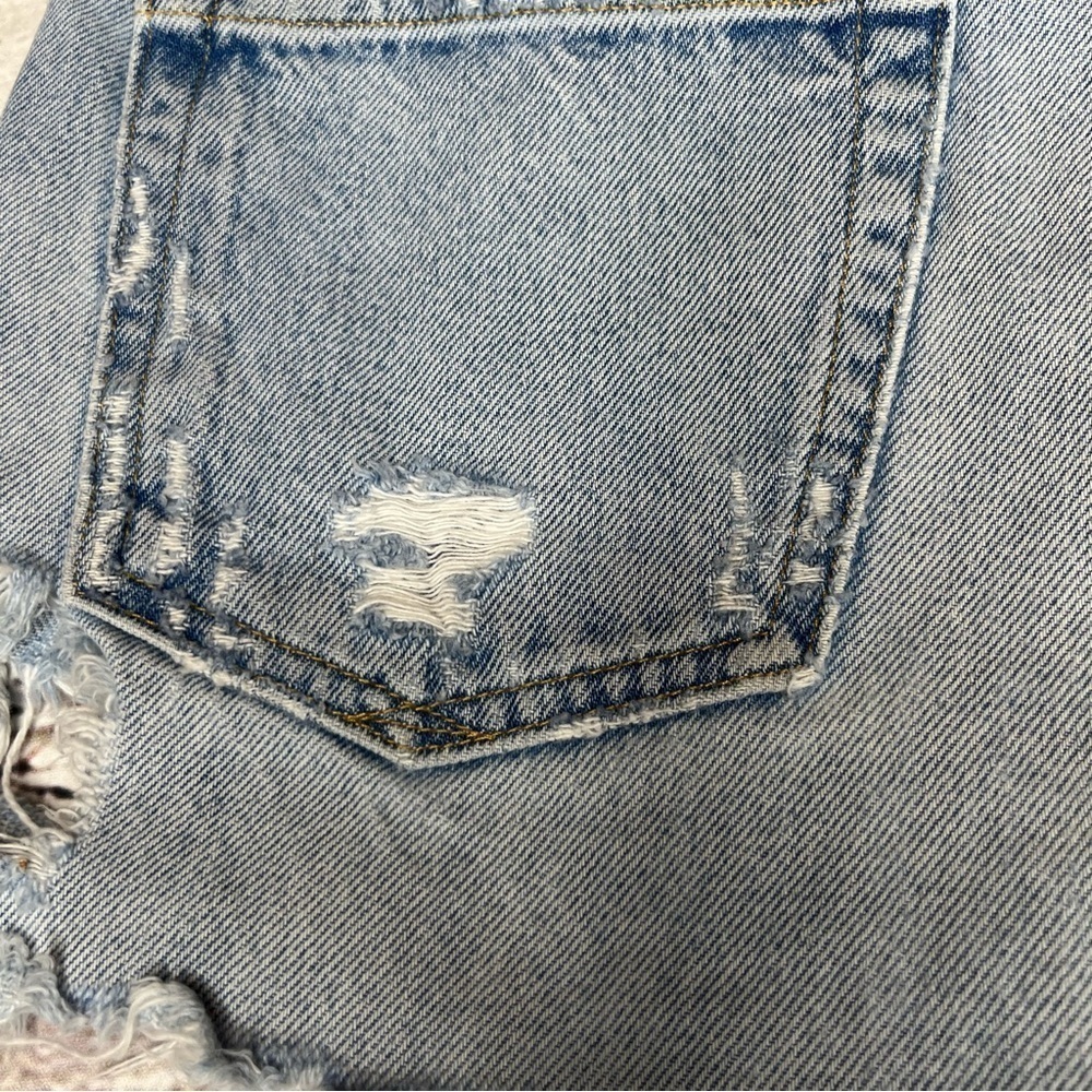 Agolde Distressed Parker Denim Shorts Size 26 - Picture 12 of 14